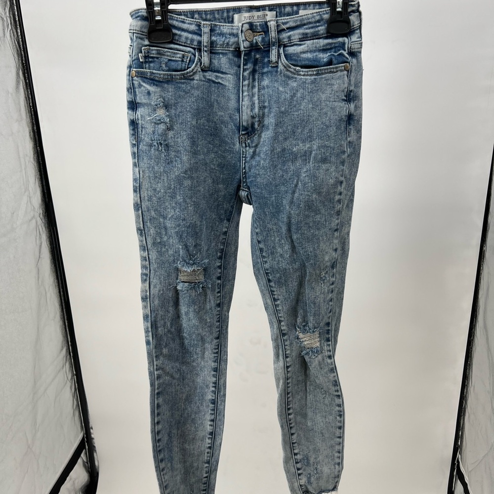 Women’s Judy Blue Skinny Fit Jeans. Size 3/26.